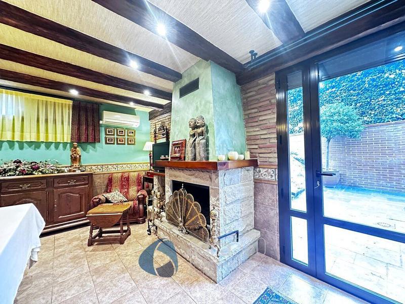 Foto da7bf2f6-099d-4082-802d-5af862b39ba1. Casa con riscaldamento piscina in Lardero