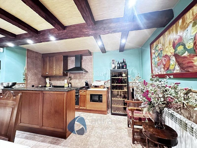 Foto eb7a86d8-d8d3-4657-8865-7e1906365e25. Casa con riscaldamento piscina in Lardero