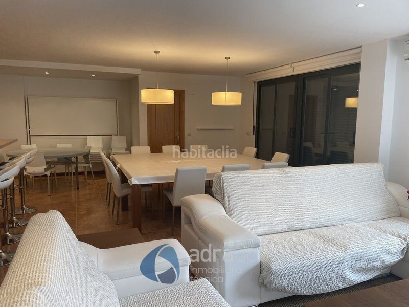 Foto 940b32ae-3be8-43eb-a477-222b389c69f7. Local comercial a Lardero
