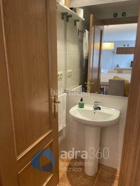 Foto a113b83f-aa7a-4f65-b5df-c6b4907689a9. Local comercial a Lardero
