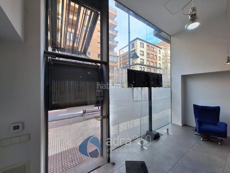 Foto 5ceaf760-4330-41cf-82f2-989ea48e8b28. Alquiler oficina alquiler, local comercial, calle murrieta. en Logroño