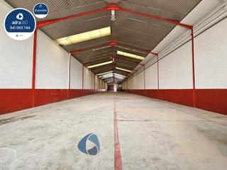 Nau industrial  Circunde. Se vende nave en poligono la portalada