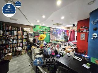 Local commercial  Fermín gurbindo. Se vende bar ubicado en plaza fermín gurbindo