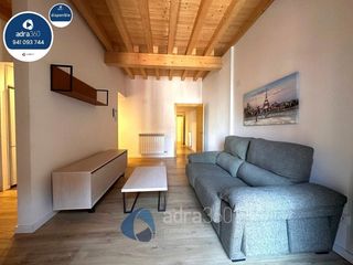 Miete Appartement  Breton de los herreros. Se alquila piso en breton de los herreros