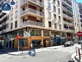 Oficina  Gran vía juan carlos i. Se vende oficinaacademia en gran vía