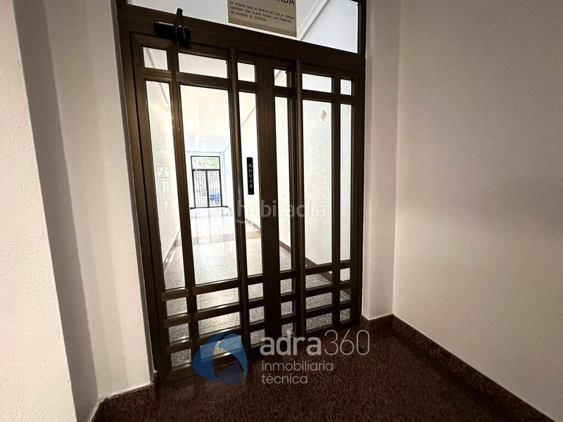 Foto 1101c6ca-958c-4f8f-a212-a66b95bf4c00. Alquiler oficina se alquila oficina en bretón de los herreros en Logroño