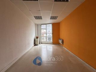 Location Bureau  Bretón de los herreros. Se alquila oficina en bretón de los herreros