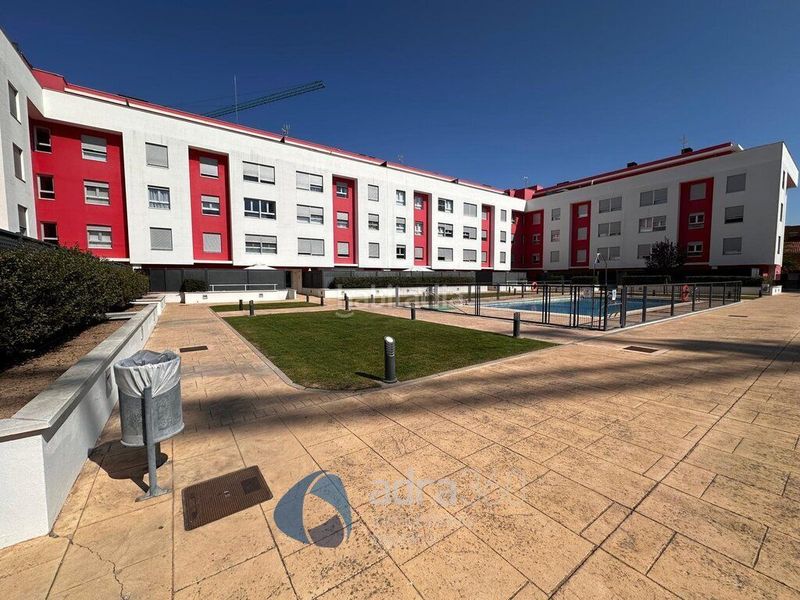 Foto 97d86cfb-7211-4946-ae8c-f54cd77e03c9. Pis amb calefacció piscina a Lardero