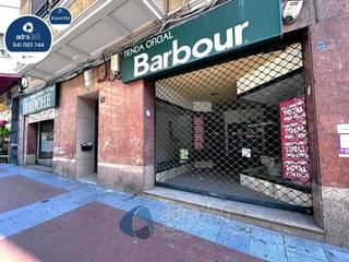 Lloguer Local Comercial  Avenida de la paz. Se alquila local comercial en avd.de la paz