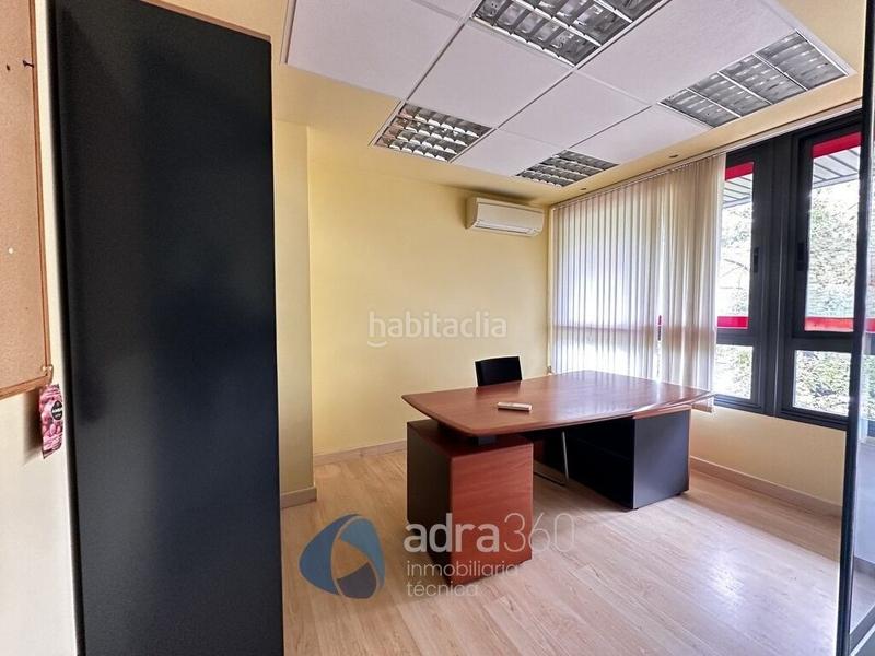 Foto cdef11e2-89d0-4cb7-9a5f-267f1f667700. Lloguer oficina a Cascajos - Piqueras Logroño