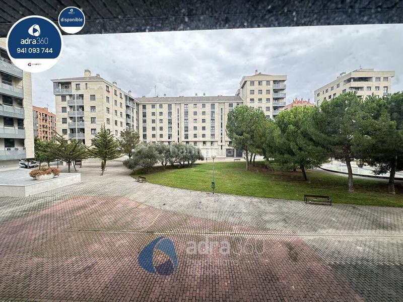Foto 007ef7ac-8c53-4af3-b085-26b3bb615067. Location bureau dans Cascajos - Piqueras Logroño