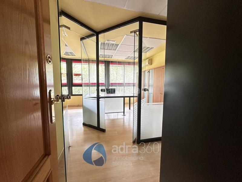 Foto f31793be-17f2-4070-bb6b-0f31a4a3b00d. Location bureau dans Cascajos - Piqueras Logroño