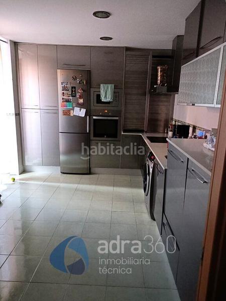 Foto 25021cd6-9e5f-4c5b-9f50-2744251613c4. Duplex con riscaldamento piscina in Lardero