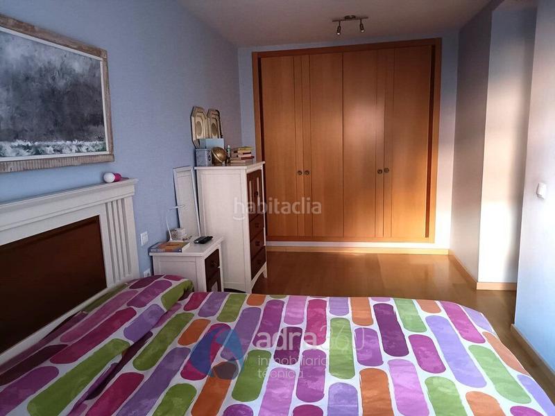 Foto f17ac7c2-0a39-4252-ba38-3f43382e4361. Duplex con riscaldamento piscina in Lardero
