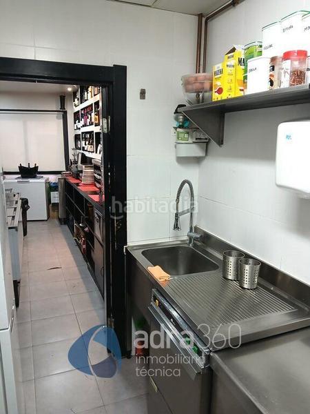 Foto bdef8480-fc09-42c6-bedf-21673cef5a82. Lloguer local comercial a Casco Antiguo Logroño