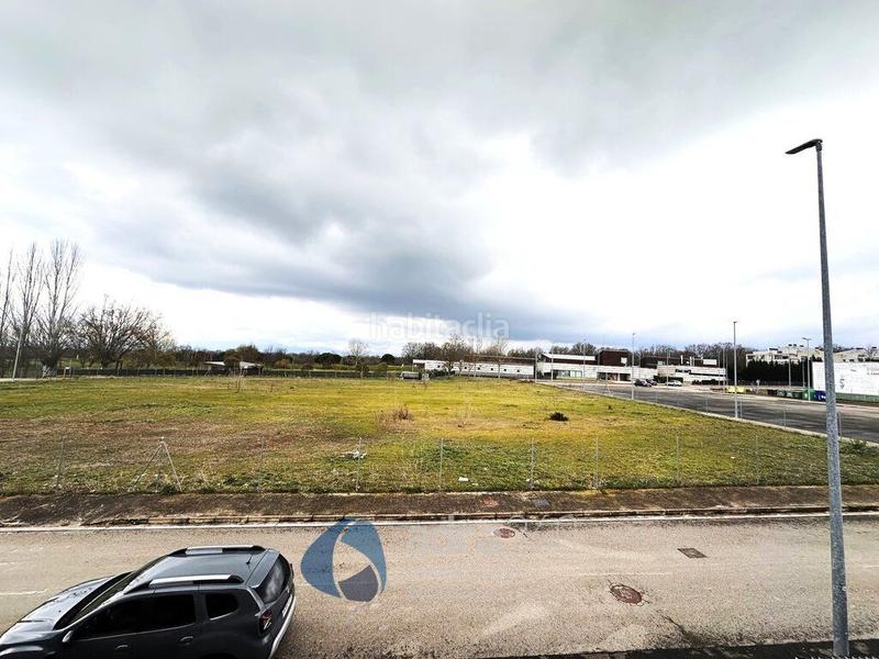 Foto 55e2fbcd-97cb-4d61-a6ac-04895e715fca. Casa se vende chalet en Cirueña