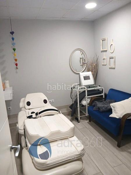 Foto 187e3799-9bd4-4a4d-bbe5-6f2577d6a42a. Alquiler local comercial se traspasa local ubicado en ccigeña. en Logroño
