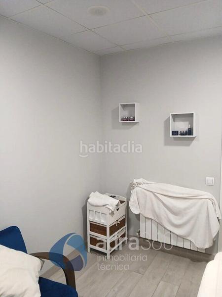 Foto 307d3212-354c-4e37-931c-d5c3e393eff5. Alquiler local comercial se traspasa local ubicado en ccigeña. en Logroño