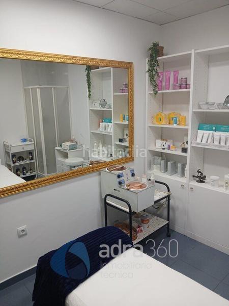 Foto d4042bf5-605c-458a-b335-485f444bc4ed. Alquiler local comercial se traspasa local ubicado en ccigeña. en Logroño
