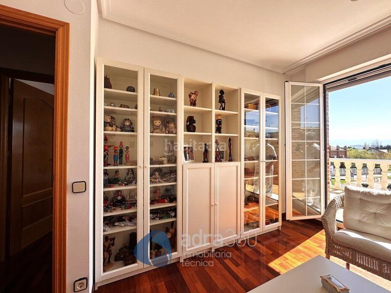 Foto 0ce421a0-8b2c-4b2a-b205-f7a3d5aa133f. Casa se vende chalet en Navarrete