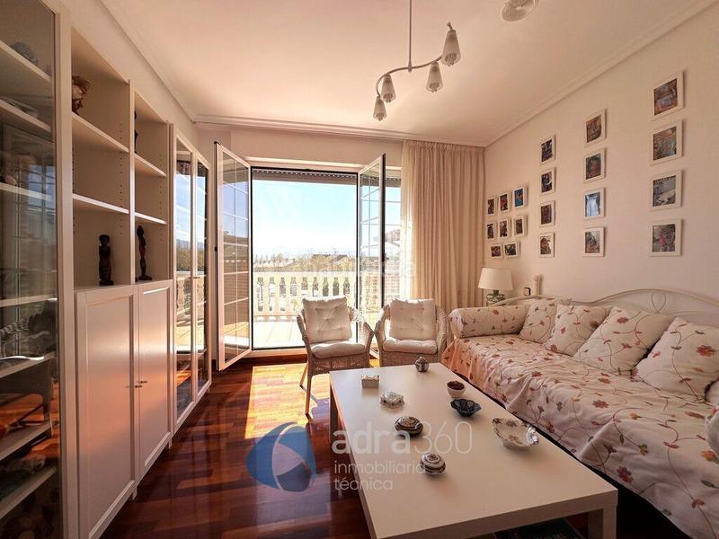 Foto 33302326-84b2-4661-95f9-e222bbd53d18. Casa se vende chalet en Navarrete