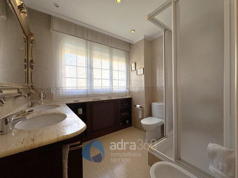 Foto a867c8f8-b432-47dc-9283-ae51d016bf6b. Casa se vende chalet en Navarrete