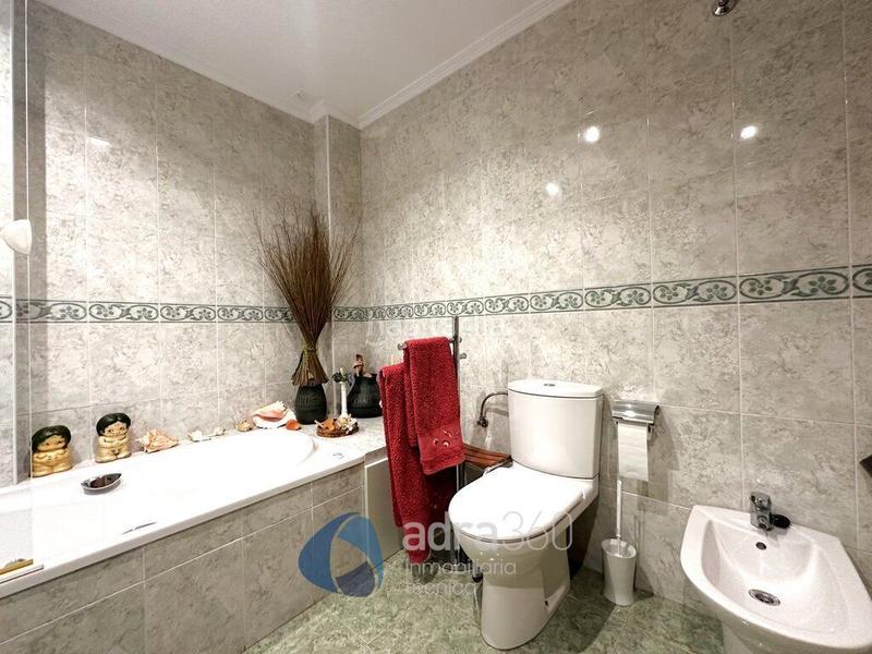 Foto ab47e188-3981-4654-8add-0c63f14d5ac3. Casa se vende chalet en Navarrete