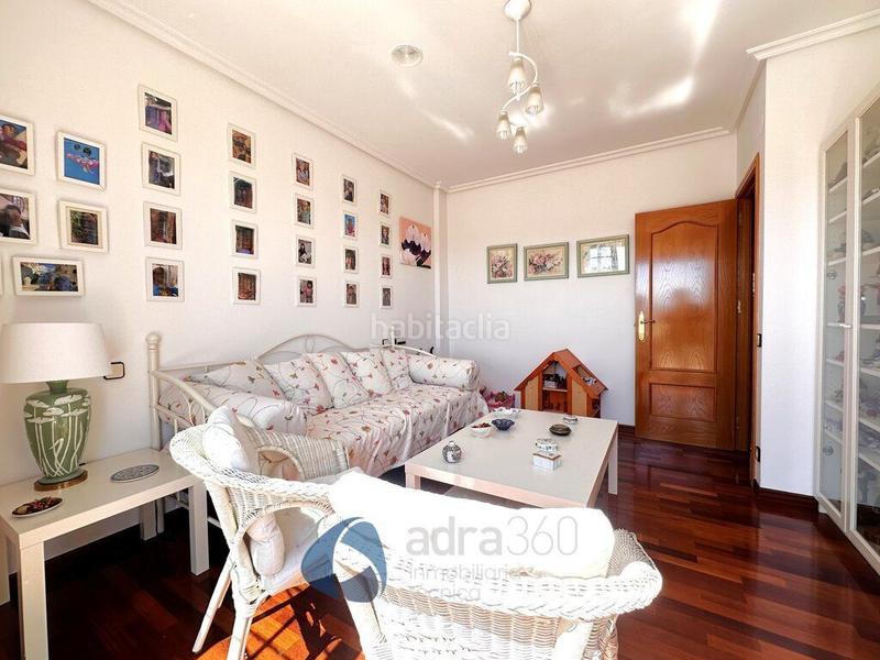 Foto fdd62a21-a6f6-4e75-a534-82a7a8f6ac35. Casa se vende chalet en Navarrete