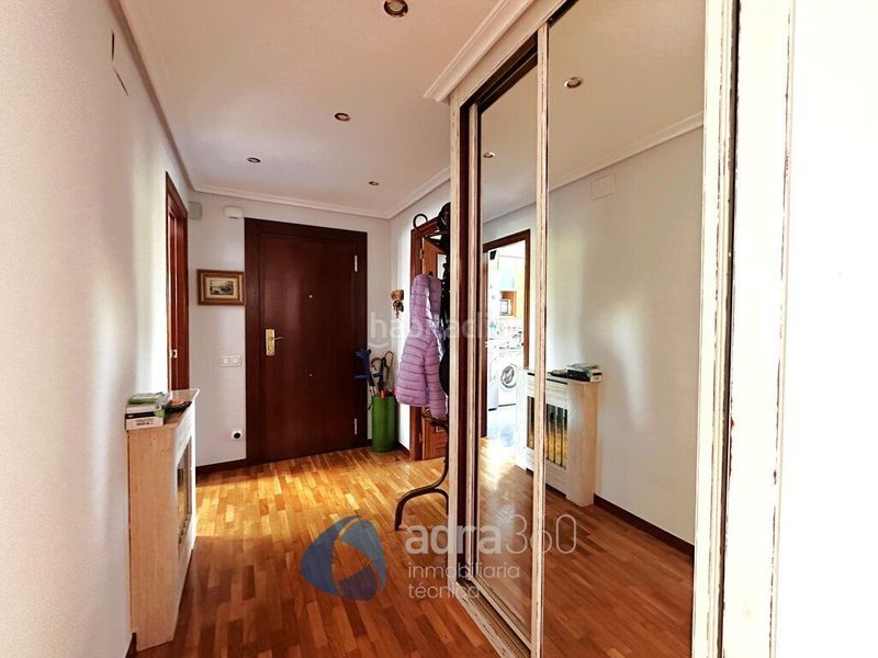 Foto 42754099-bd48-4aea-baac-a93e18c8e741. Pis amb calefacció piscina a Portillejo - Valdegastea Logroño