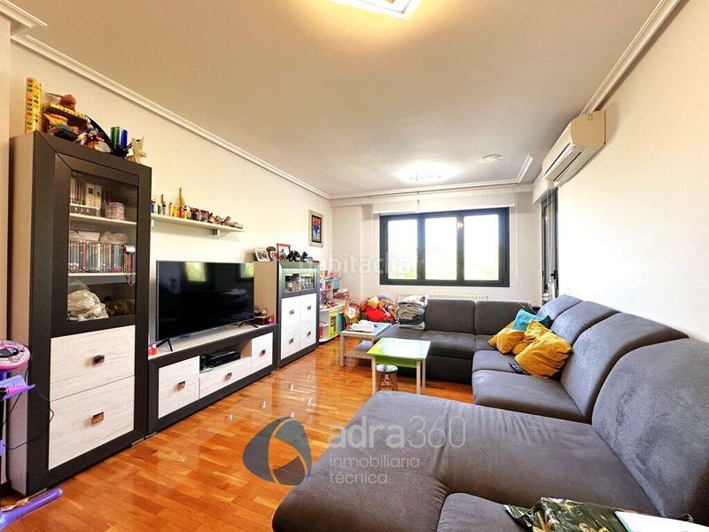 Foto 73f53dba-dbf7-4035-bef5-a19bb3b39afe. Pis amb calefacció piscina a Portillejo - Valdegastea Logroño