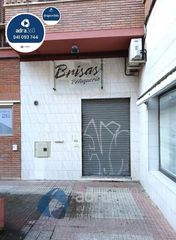 Local Comercial en Residencia