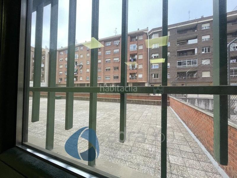 Foto 534c5f03-f0c1-4486-b20a-56f7f640e35f. Ufficio in Juzgados Logroño