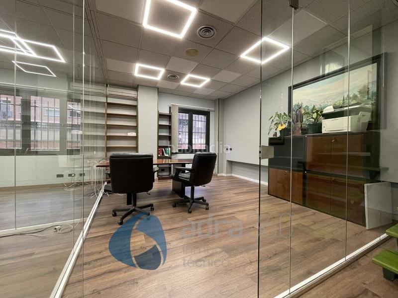 Foto 7378ab91-efe8-4297-be11-321cfc5e181f. Ufficio in Juzgados Logroño