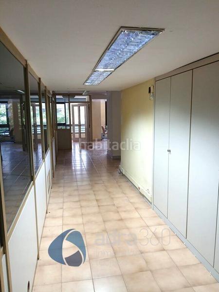 Foto fc2a57d4-5c6b-4ab3-b148-f98ab3c751c3. Location bureau dans Gran Via Logroño