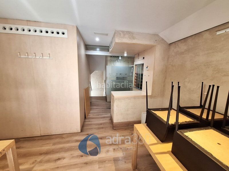 Foto a2da0209-57ef-4009-8a60-fca10979e2f3. Local comercial venta de restaurantebar edificio en c laurel en Logroño