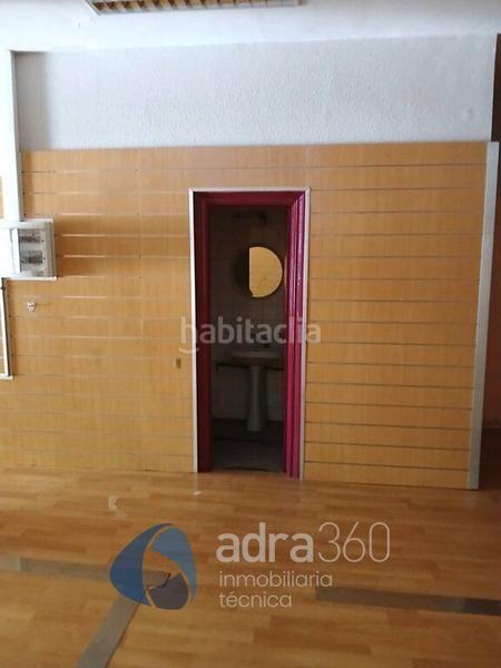 Foto 34e07c29-a975-4b46-9d4a-de26fff0306b. Location local commercial dans Gran Via Logroño
