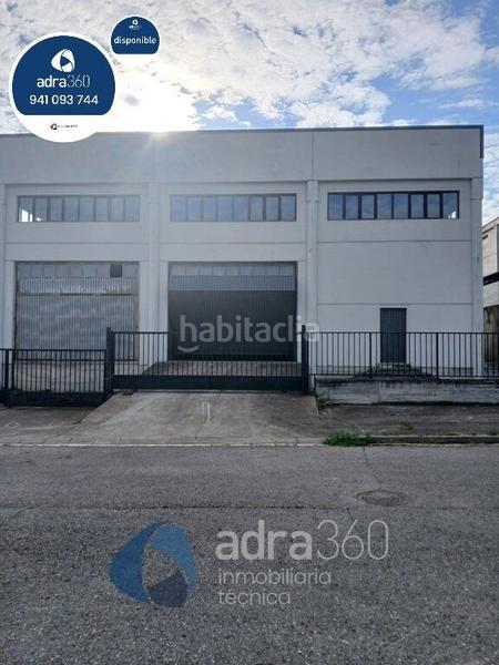 Foto e5a28aa2-862f-41ae-a8bf-291b33e055b2. Nave industrial se vende nave en Fuenmayor