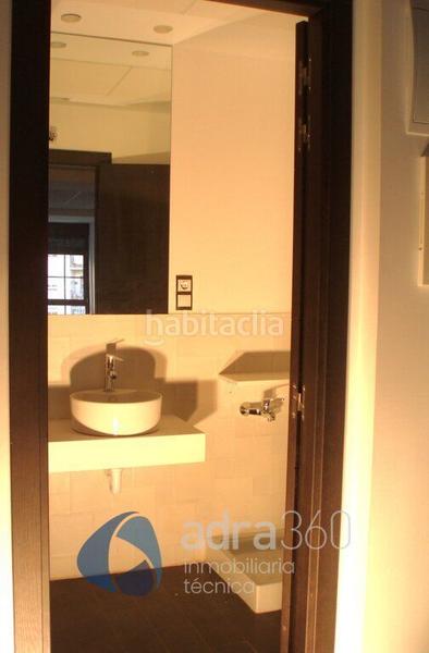 Foto e8cb5011-44e0-4678-844b-b16d4d51b122. Alquiler oficina se alquila oficina en vara de rey en Logroño