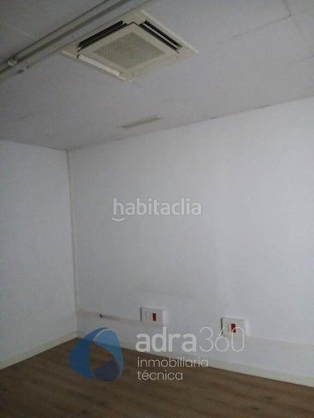 Foto 674acec9-20e0-4da5-9e18-647eb0df5454. Alquiler local comercial se alquila local en avd. de la paz en Logroño
