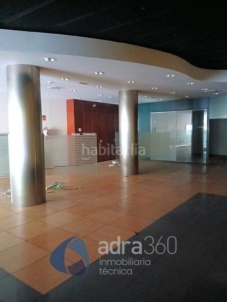 Foto a0697b1b-27db-42f7-a2c8-3c5765e1c0d6. Alquiler local comercial se alquila local en avd. de la paz en Logroño