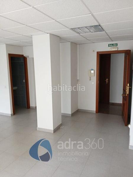 Foto 93bb7be1-40e4-4232-8630-0b6aaffd279c. Location bureau dans Oeste Logroño
