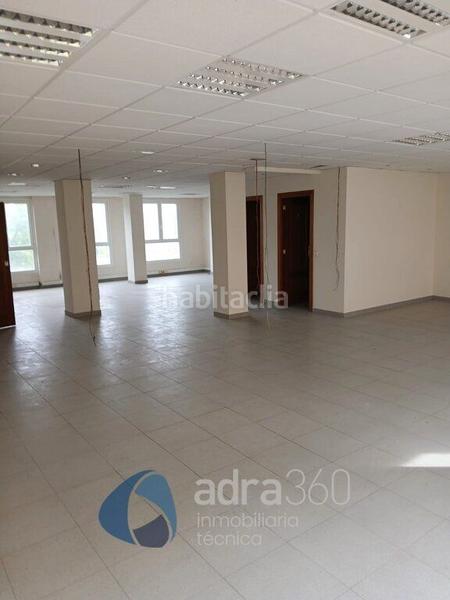 Foto 67a7b060-d049-4d14-9f2a-e6be9dd7e030. Affitto ufficio in Oeste Logroño