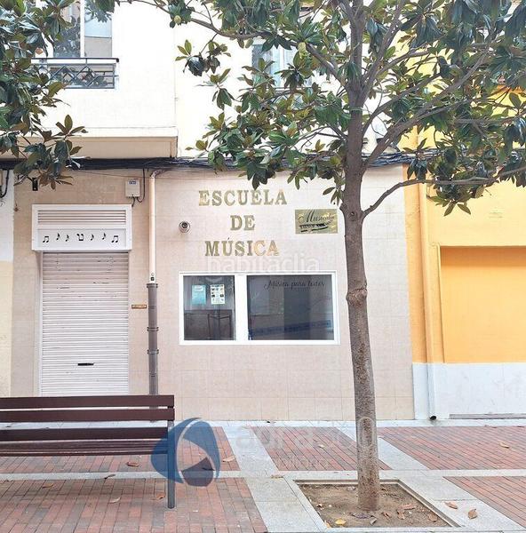 Foto 1fc0c2f4-ede0-4920-ac84-6baed43ceedf. Alquiler local comercial se traspasa academia ubicada en maría teresa gil de garate. en Logroño