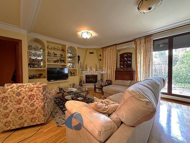 Foto 29782241-3df7-4e08-a8f2-5ad653365cf1. Casa con riscaldamento parcheggio piscina in Avenida Madrid Logroño