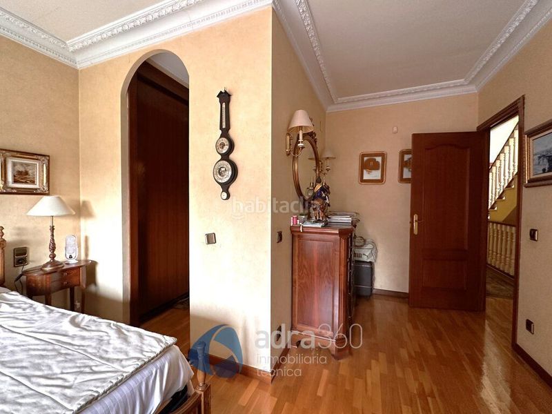 Foto 9cf4adfc-5bca-4e56-9d9a-42c3b9187e10. Casa amb calefacció aparcament piscina a Avenida Madrid Logroño