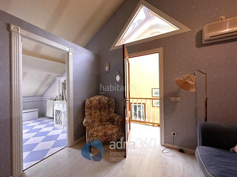 Foto b128b534-d38f-478d-bf5b-5548aed73d46. Casa con riscaldamento parcheggio piscina in Avenida Madrid Logroño