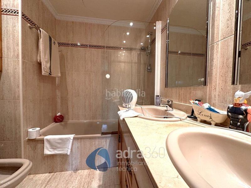 Foto ecd35aa3-1e65-4640-b490-c9ab2ecbb556. Casa con riscaldamento parcheggio piscina in Avenida Madrid Logroño