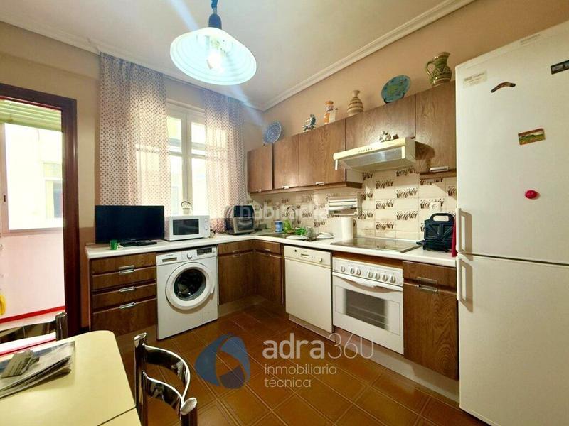 Foto 583d29c1-dcec-462d-953e-da85618f0b32. Etagenwohnung mit heizung in Gran Via Logroño