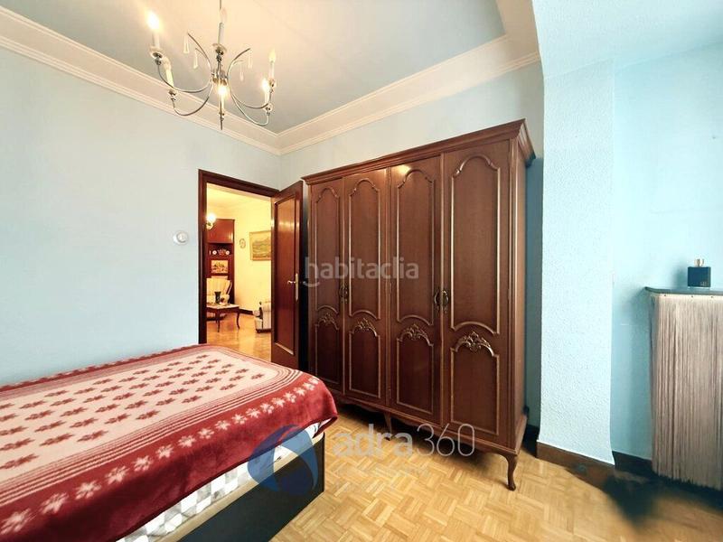 Foto fcb0c5a7-c709-4b25-b153-77e146a9d885. Etagenwohnung mit heizung in Gran Via Logroño