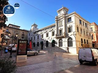 Pis  La merced. Se vende piso en portales